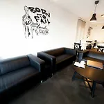 65 Budget Hotel