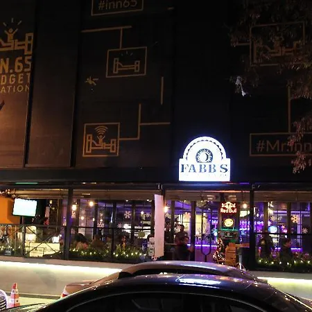 Hotel 65 Budget 3*