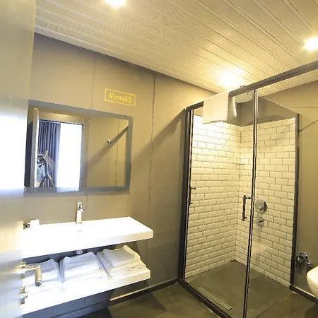 Hotell 65 Budget 3*