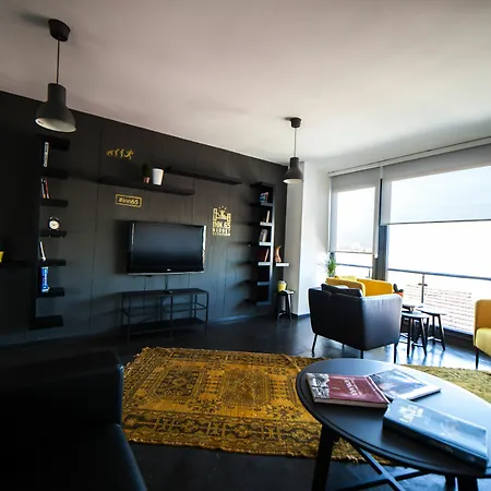 65 Budget Hotell 3*