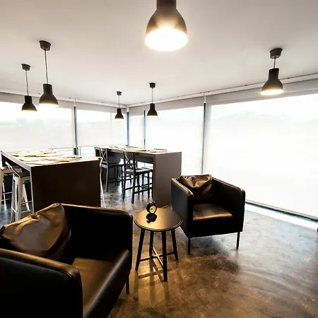 Hotel 65 Budget