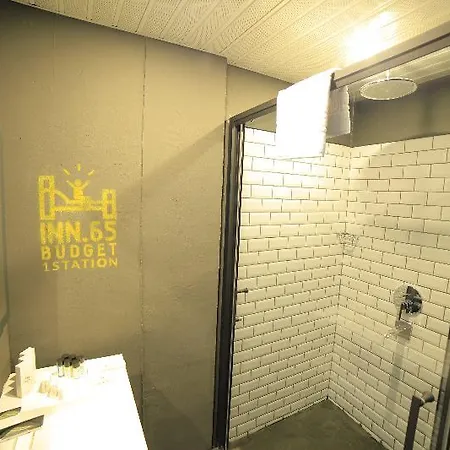 Hotel 65 Budget