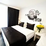 Hotel 65 Budget