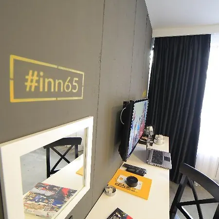 Hotel 65 Budget 3*